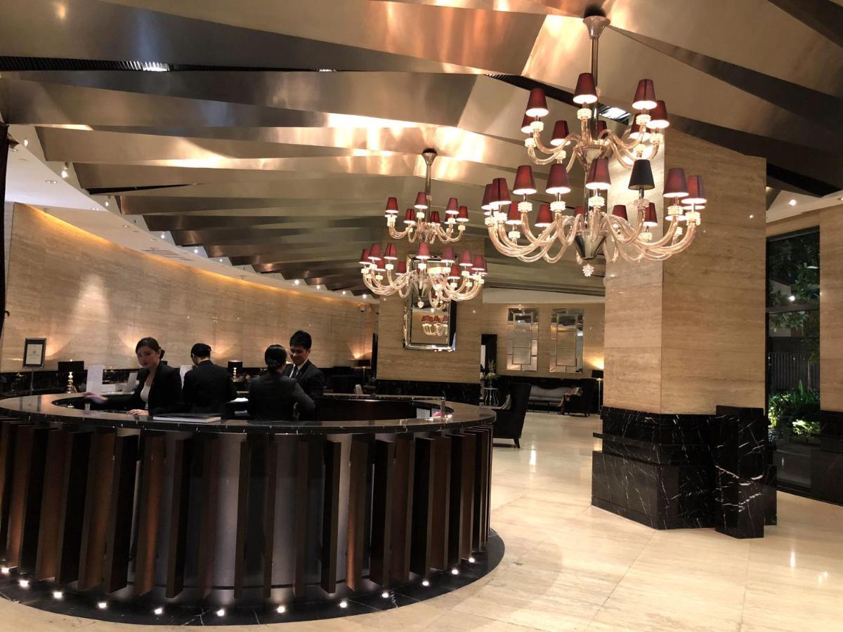The Gramercy Residences Manila Esterno foto