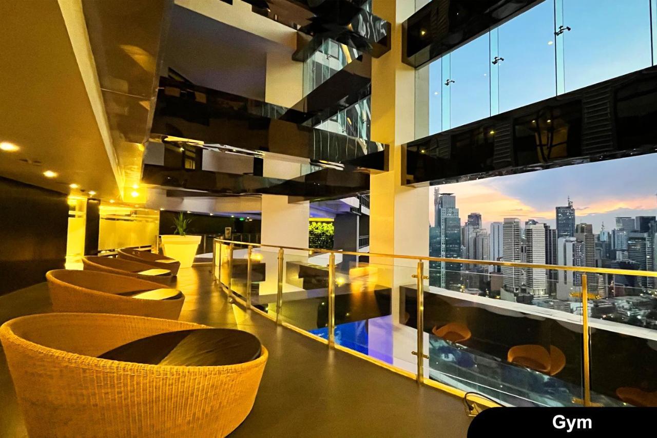 The Gramercy Residences Manila Esterno foto